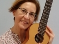 Olga-guitalele-.jpg